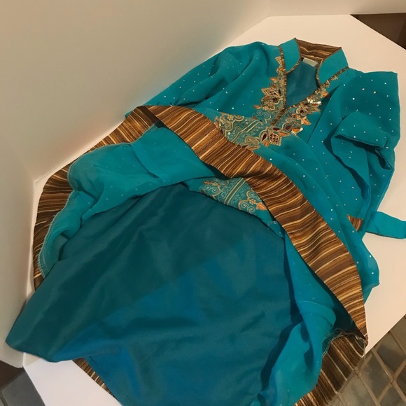 Halloween Indian Princess Costume Disney Aladdin - Picture 7 of 9